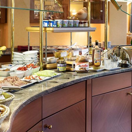 Montana Hotel Moenchengladbach Екстериор снимка