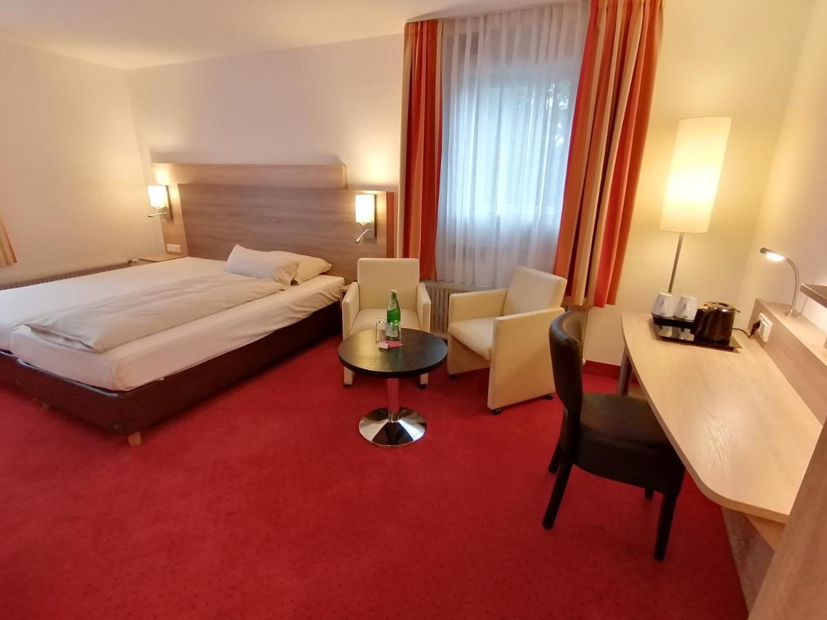 Montana Hotel Moenchengladbach Екстериор снимка