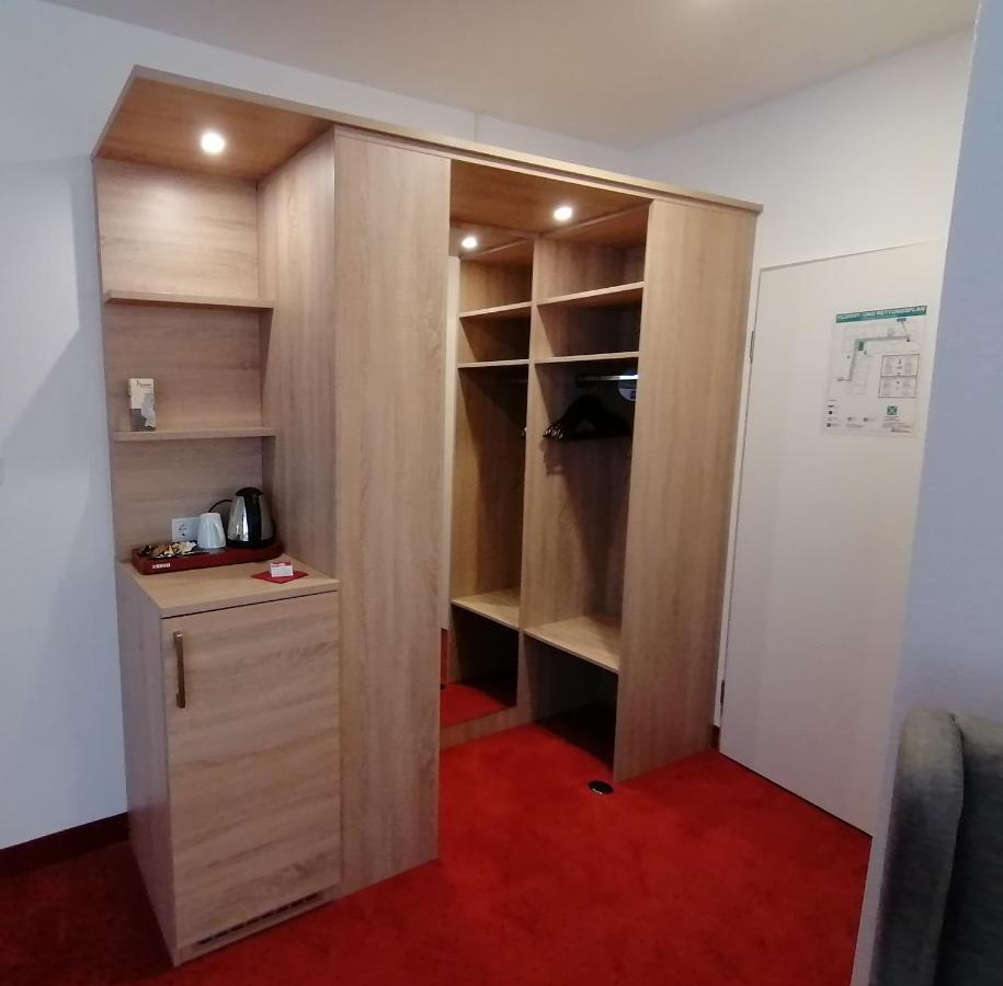 Montana Hotel Moenchengladbach Екстериор снимка