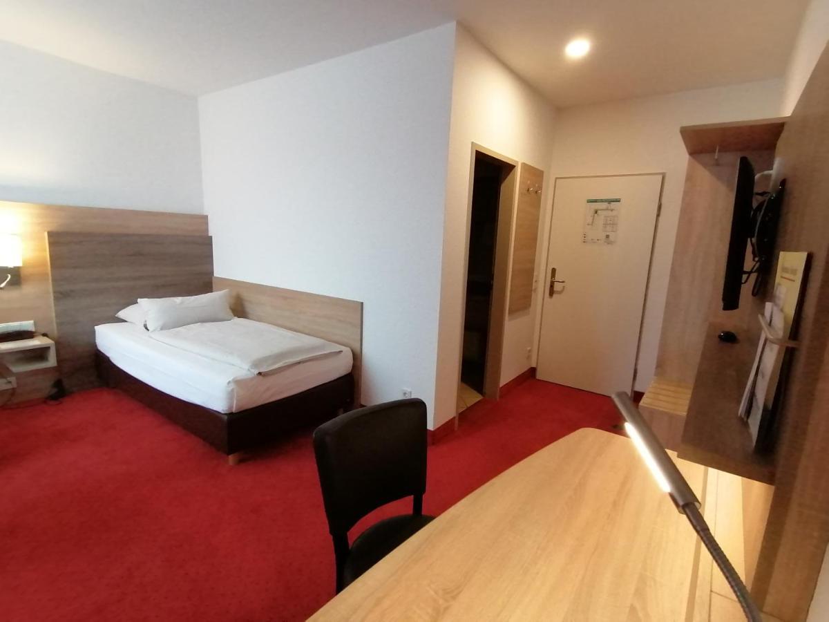 Montana Hotel Moenchengladbach Екстериор снимка