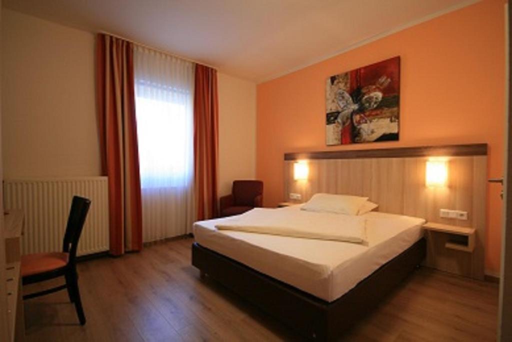 Montana Hotel Moenchengladbach Екстериор снимка