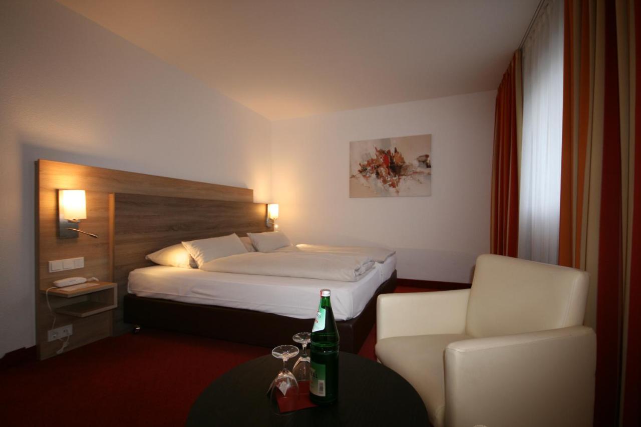 Montana Hotel Moenchengladbach Екстериор снимка