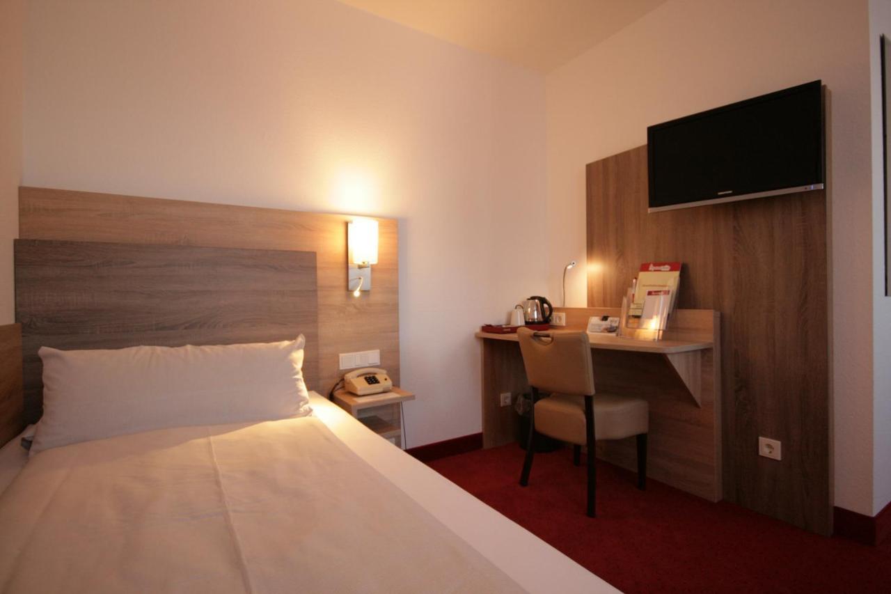 Montana Hotel Moenchengladbach Екстериор снимка